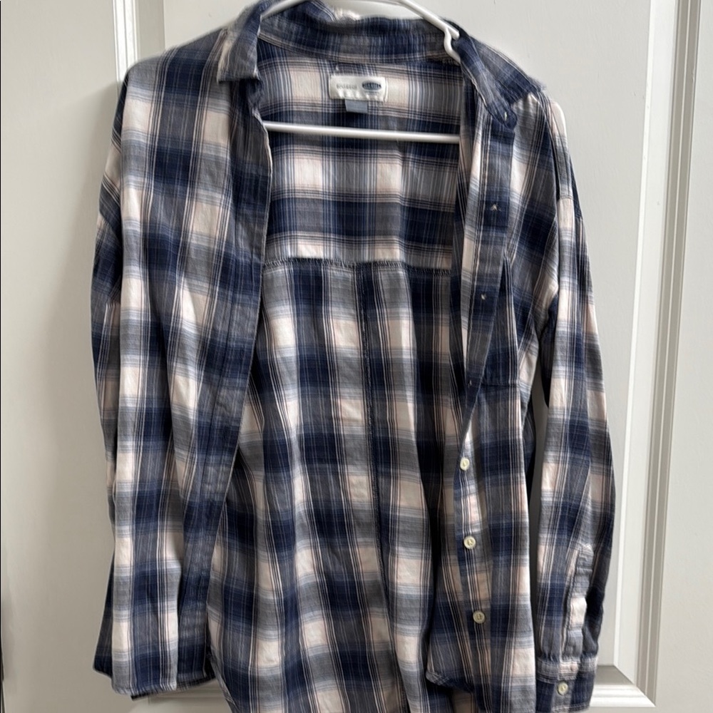 Old Navy Blue and White Casual Button Down Shirt